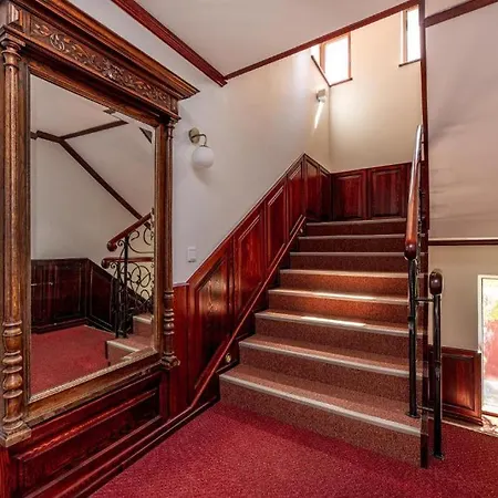 Apartment Plytu 7 *