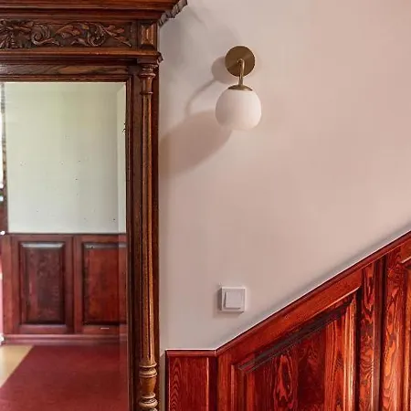 Apartment Plytu 7 *