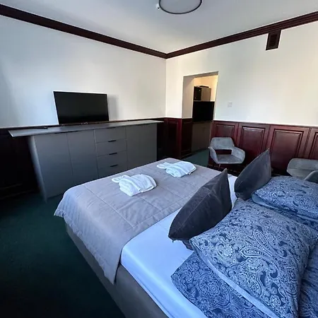 Apartment Plytu 7 *